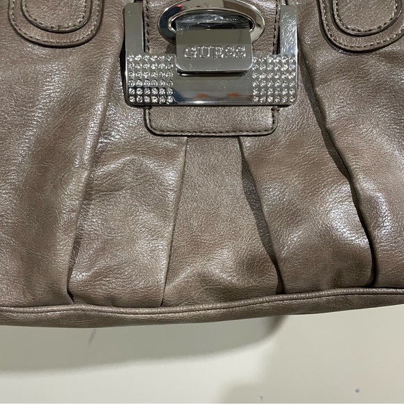 GUESS Hand Bag Purse in Grayish Brown Faux Leather - Picture 3 of 13